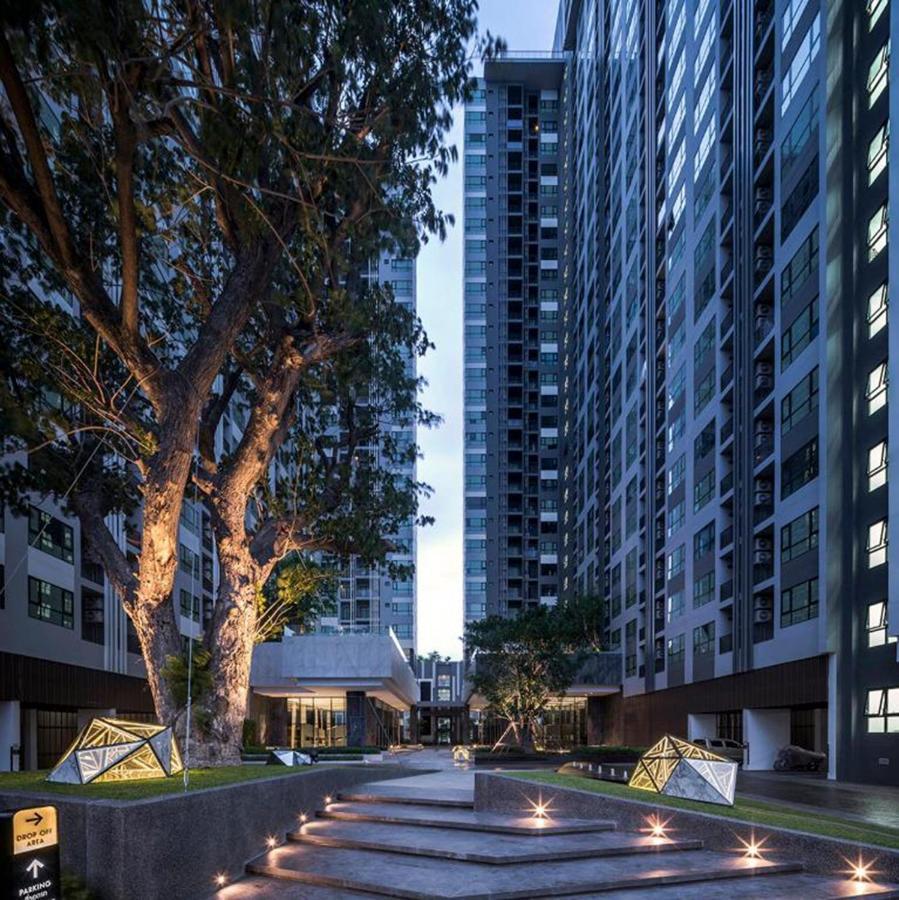 Apartamento The Base Infinity Pattaya Exterior foto