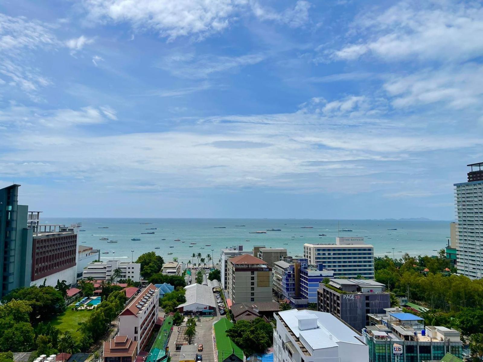 Apartamento The Base Infinity Pattaya Exterior foto