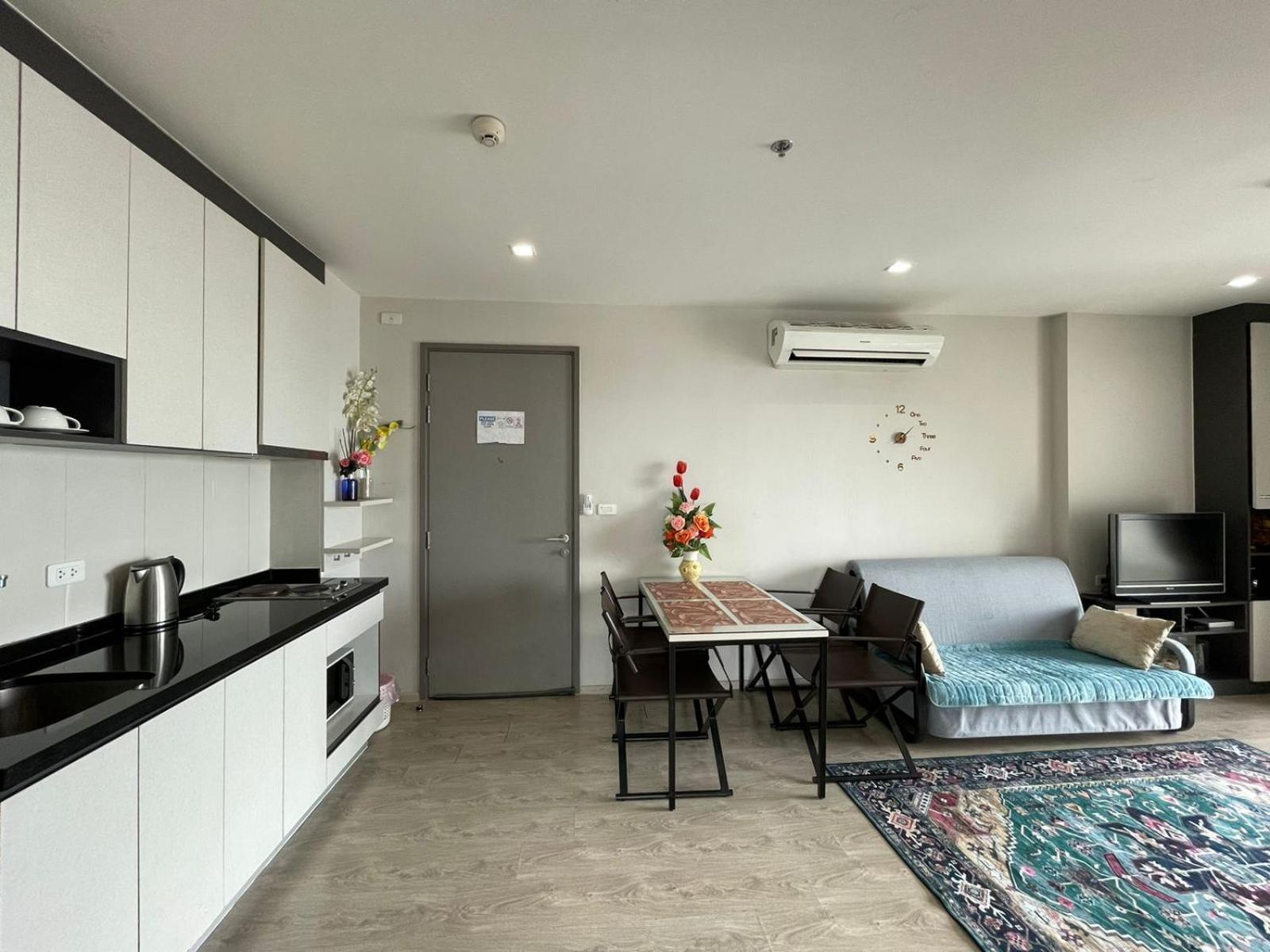 Apartamento The Base Infinity Pattaya Exterior foto
